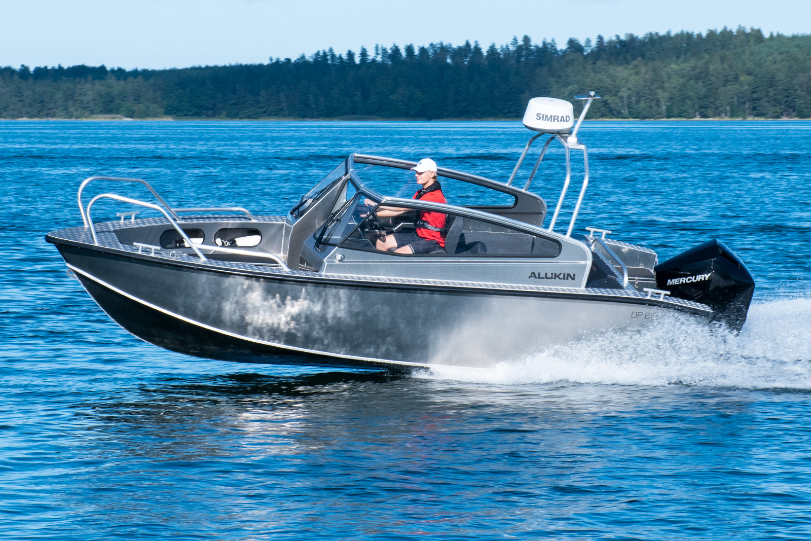 Alukin DP 650 med Mercury V6-200 DTS