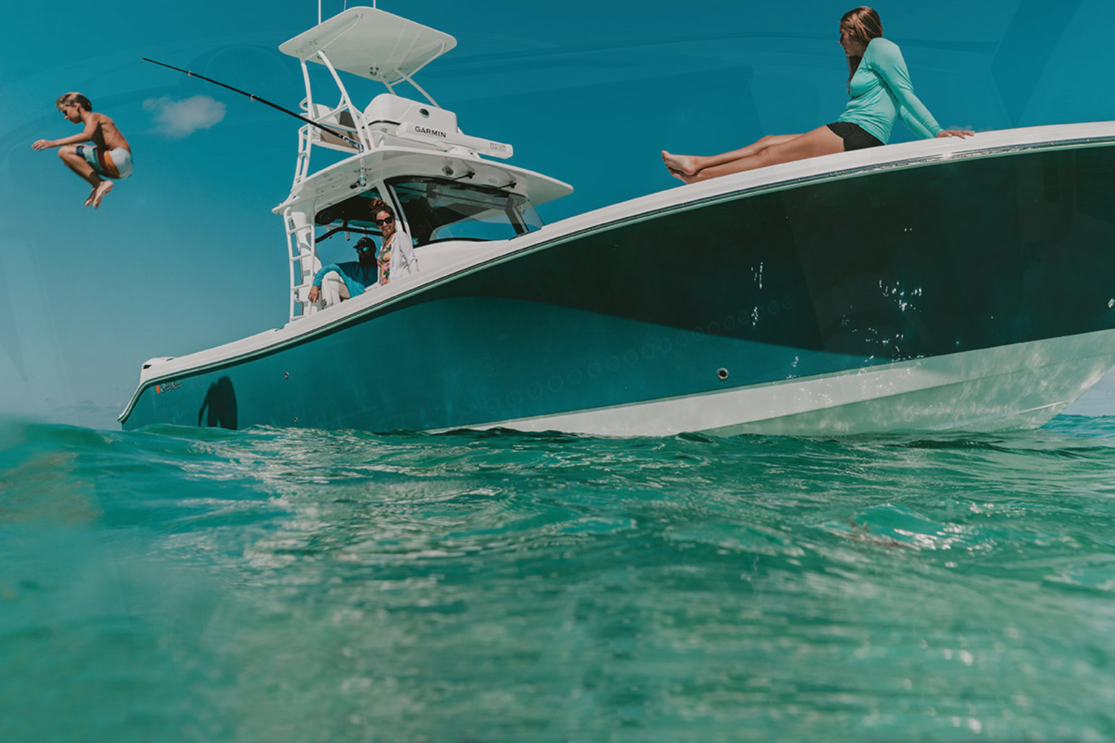 Edge Water boats 370