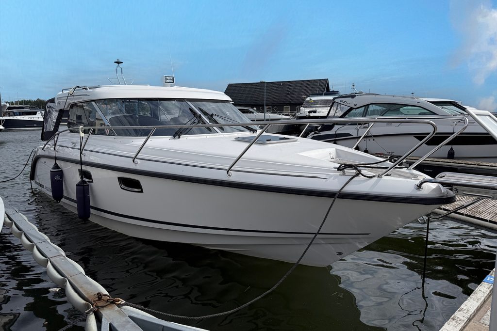 Aquador 28HT